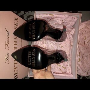 Too faced Limited Edition glitter heels